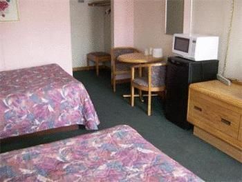 Oasis Motel By The Falls Niagara Falls Exterior photo